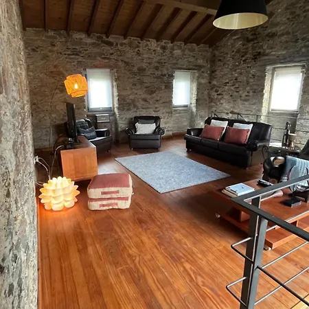 Casa Do Pateo Holiday home Macieira de Alcoba