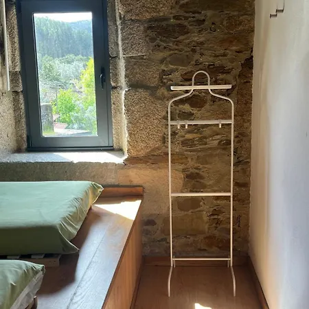 Casa Do Pateo Holiday home Macieira de Alcoba